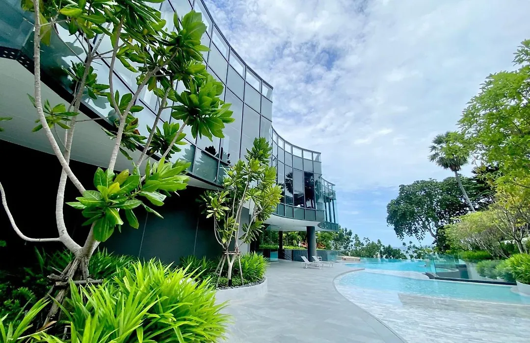 Arom Wongamat Pattaya-1